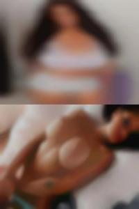 Light feminine sex piercings.