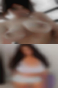 Hot swingers hot pussy real naked.